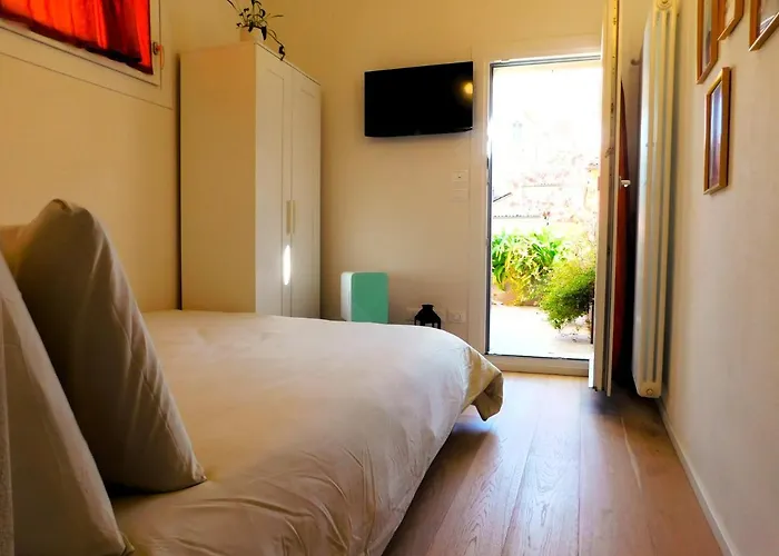 Piazza Maggiore Santa Margherita B&B 4*