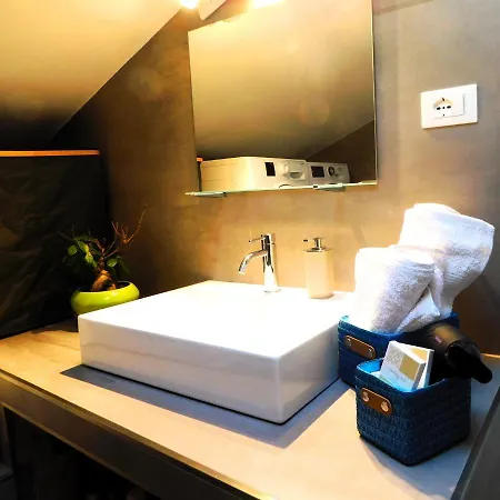 Bed and breakfast Piazza Maggiore Santa Margherita 4*