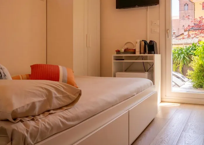 Piazza Maggiore Santa Margherita 4* Bolonia